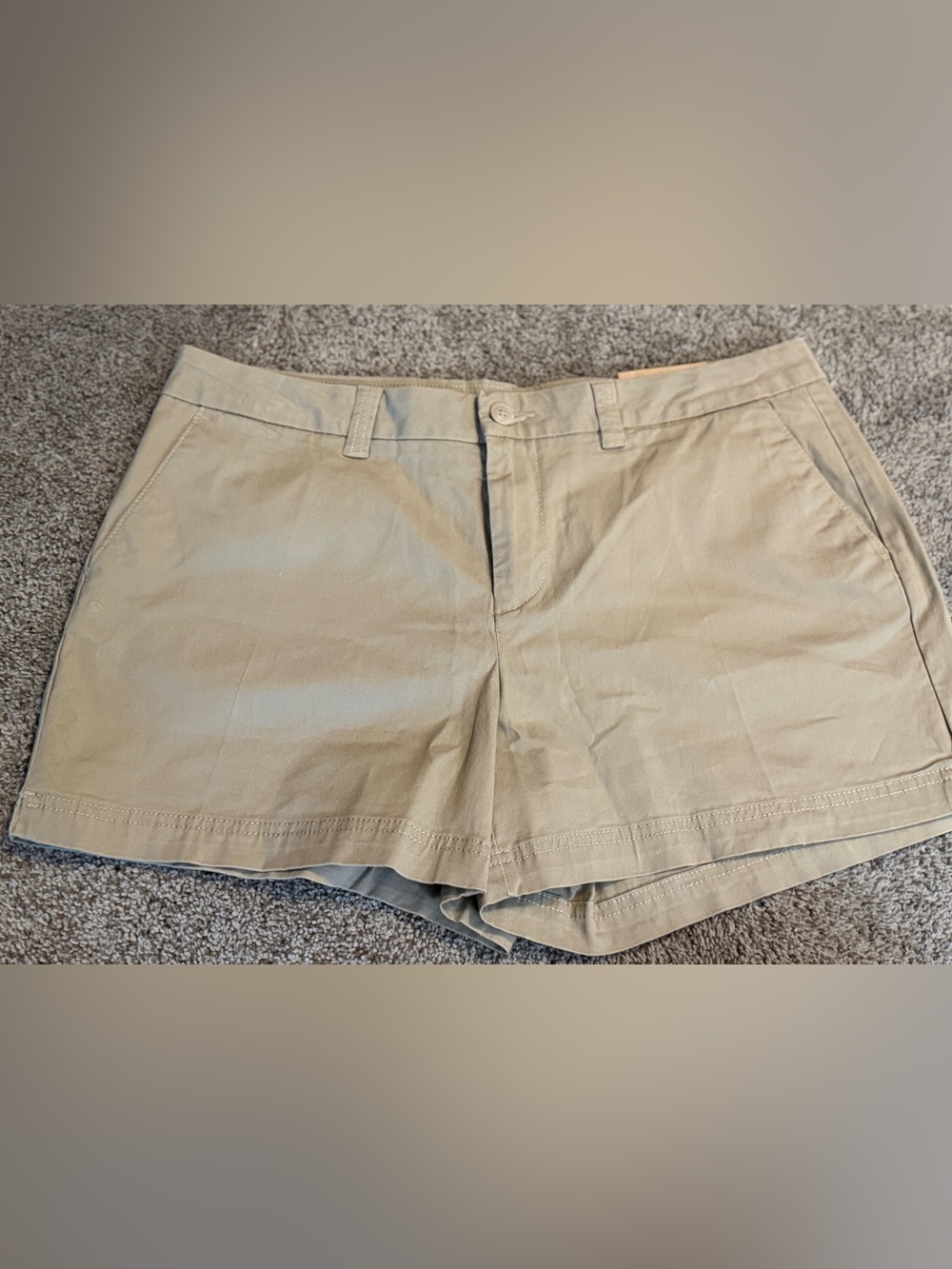 Magellan Khaki Happy Camper Shorts NWT Size 14